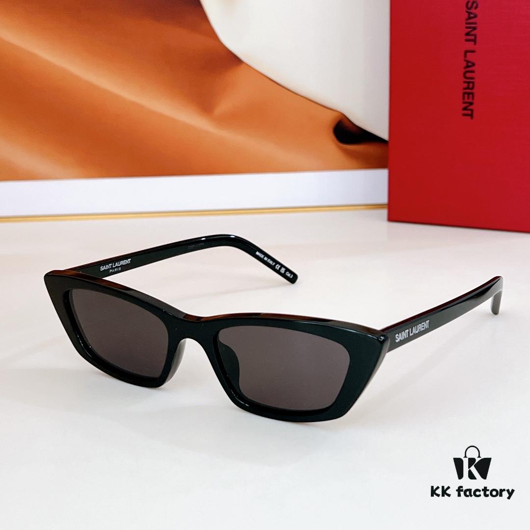 125 Saint Laurent MOD: SL277 Size: 52 □ 18-145