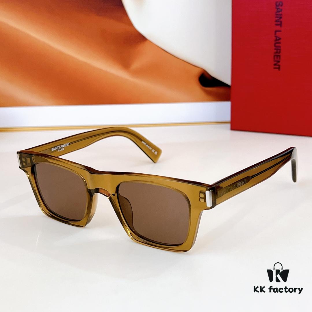 125 Saint Laurent SL719 SL719 Universal Frame with Iconic Corners, One-Piece Nose Bridge and Logo-Embossed Temples