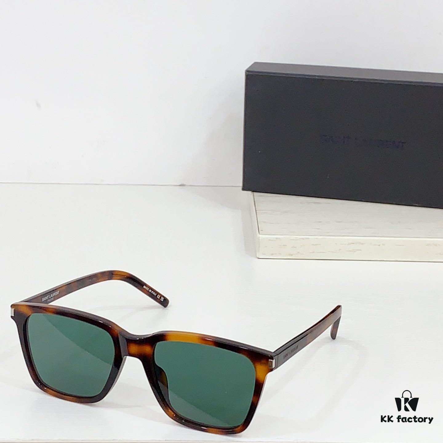 130 SAINT LAURENT - SL 717