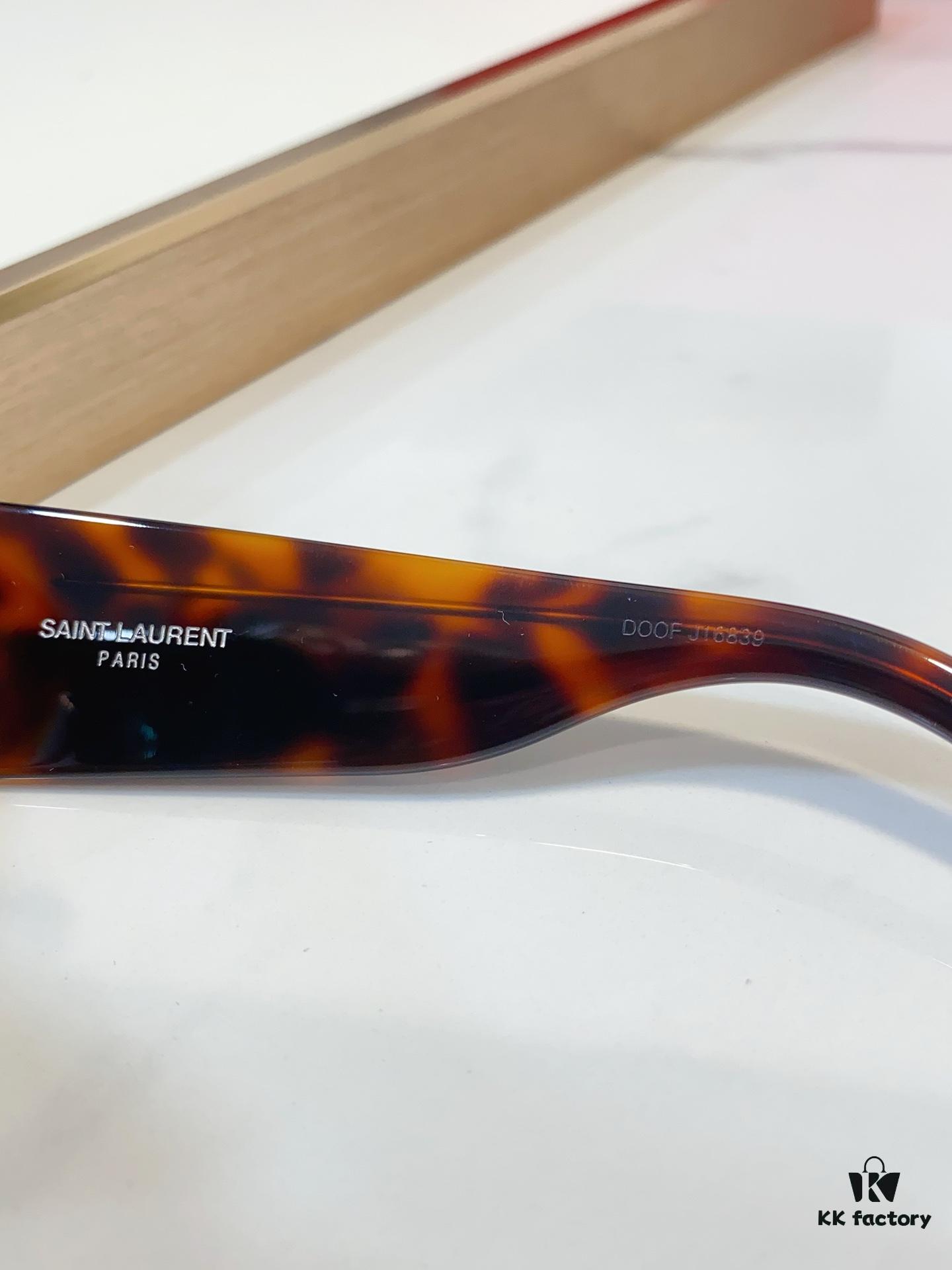 130 SAINT LAURENT YSL-SL736 Oval Frame Nylon Lens Sunglasses with Engraved Temples