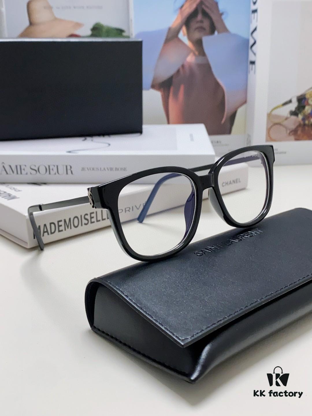 SAINT LAURENT SL M480 Capsule Collection Eyewear with Interlocking YSL Logo – Minimalist and Elegant Design