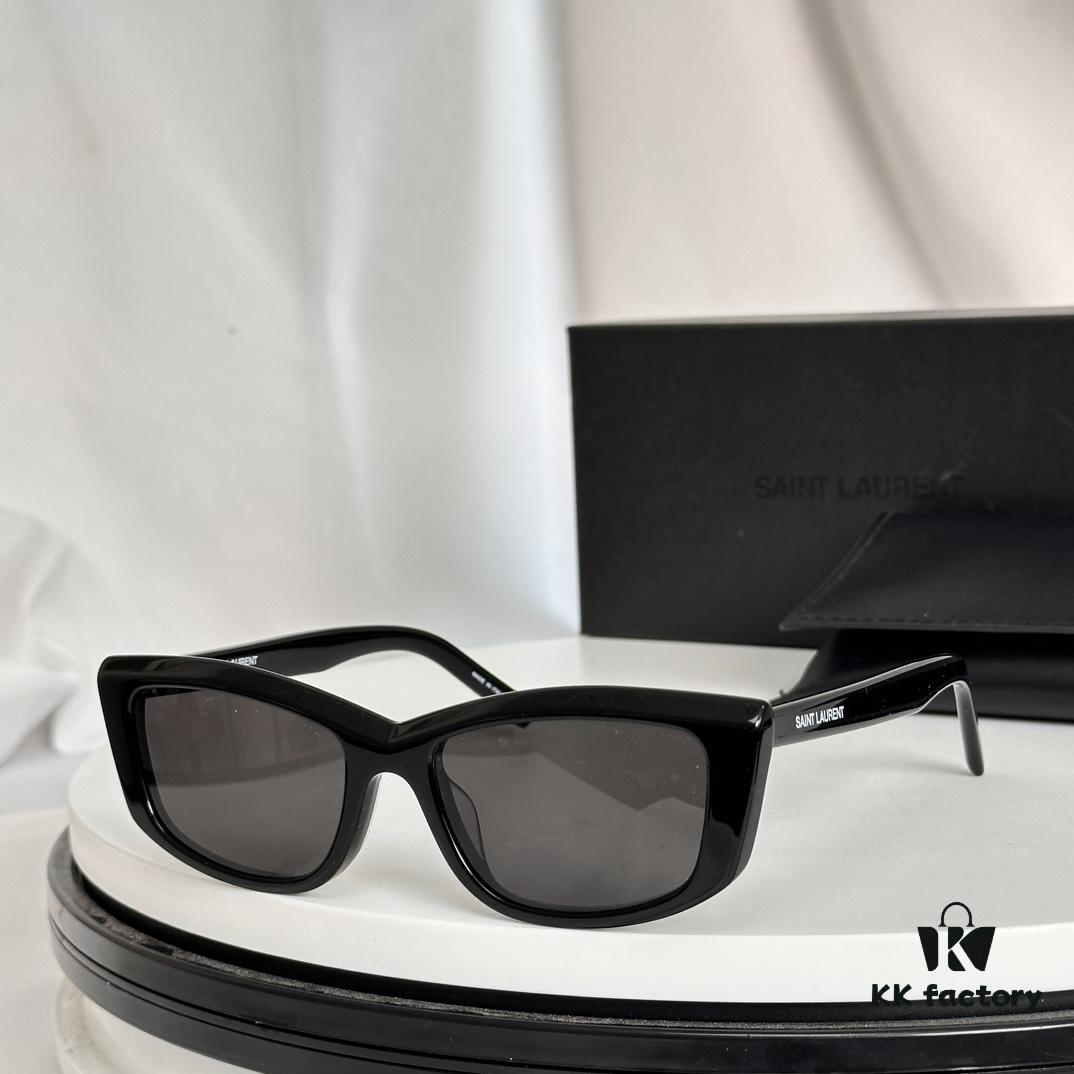 SAINT LAURENT YSL SL 658 Small Frame Sunglasses Highly Sought After in European and American Markets and in the Ins Communities