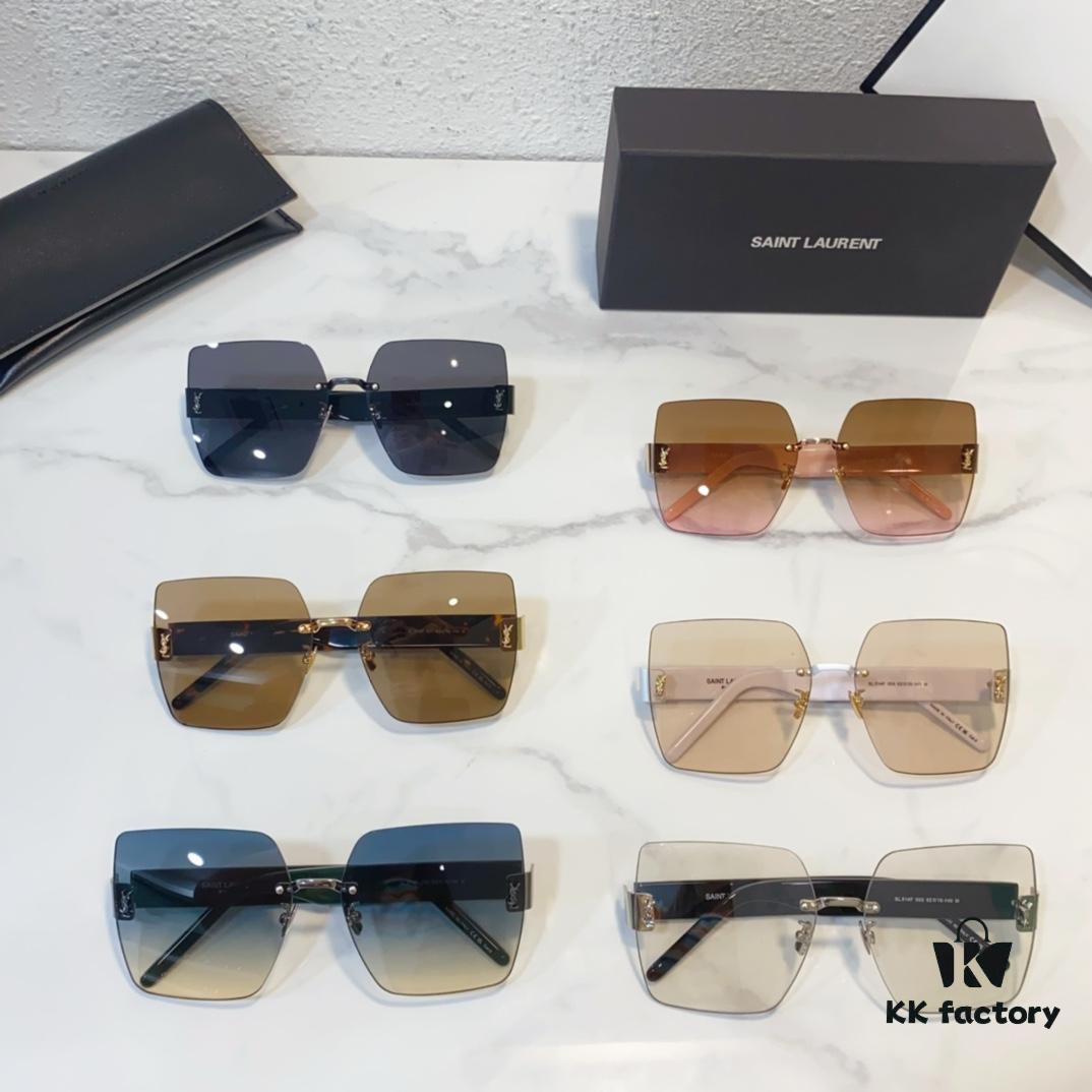 SAINT LAURENT MOD: 514 Size: 62×15-140