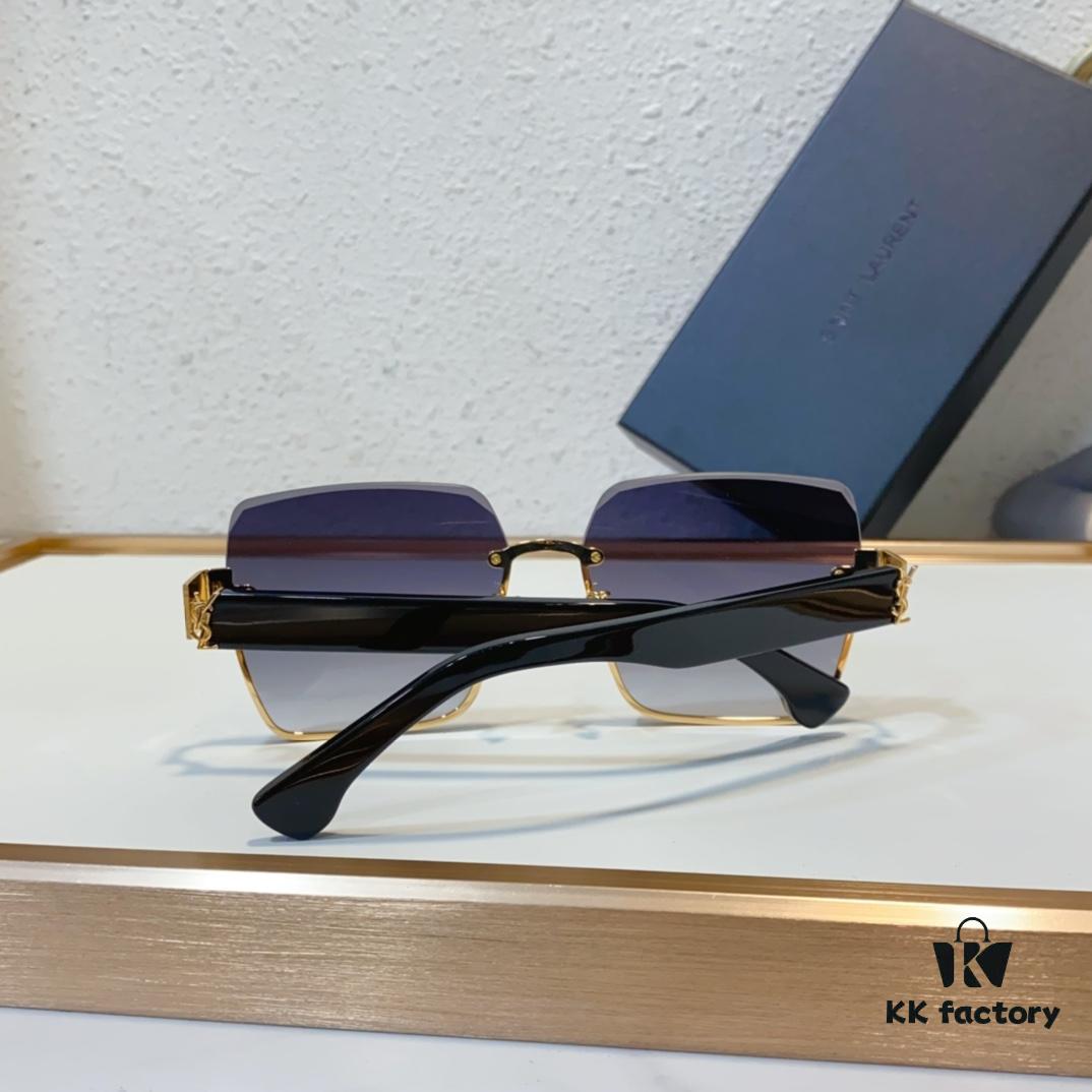 Saint Laurent SL662F Sunglasses