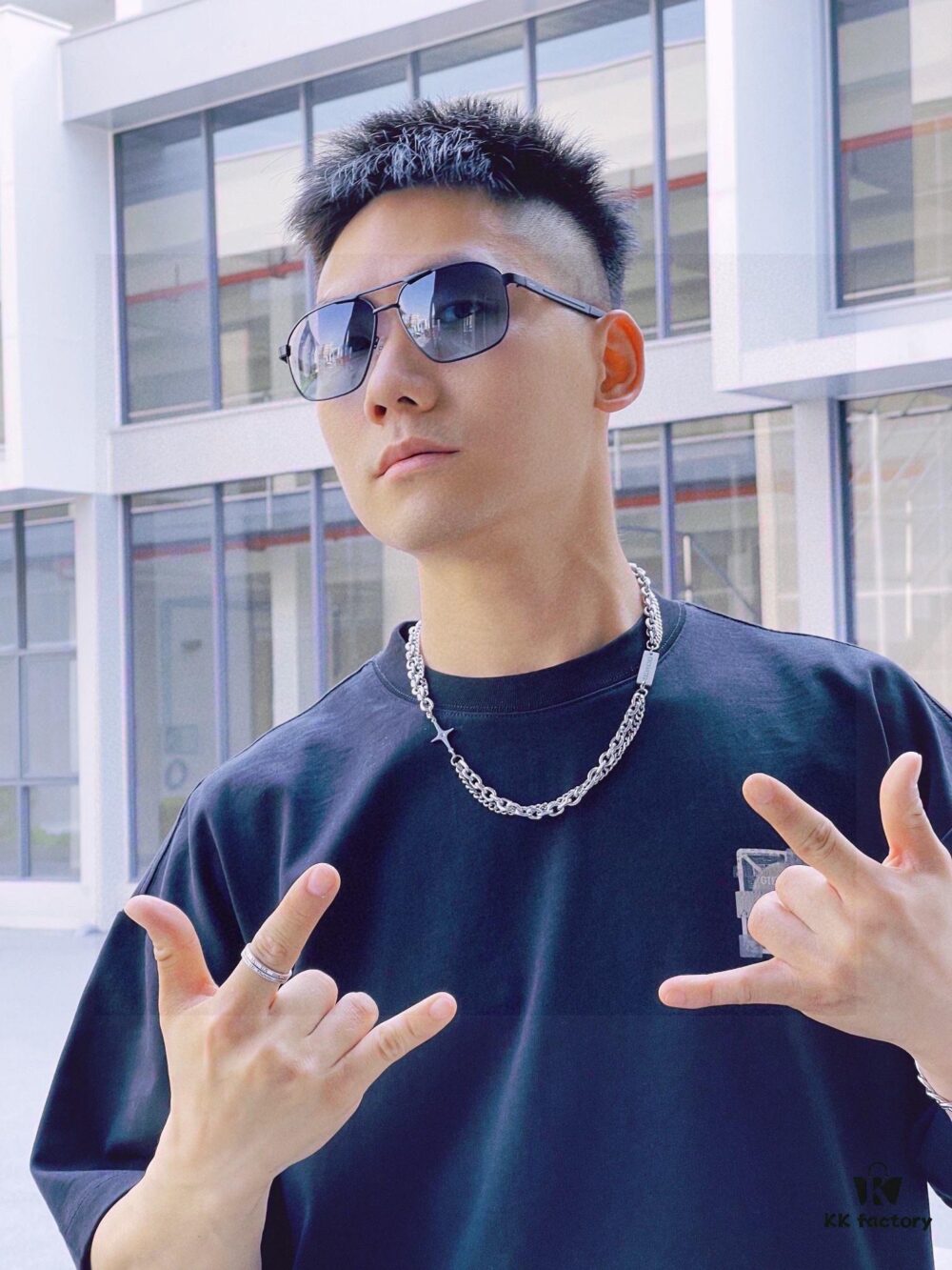 New Arrival 💥 Brand: Cartier Original Quality Unisex Polarized Sunglasses 🕶️