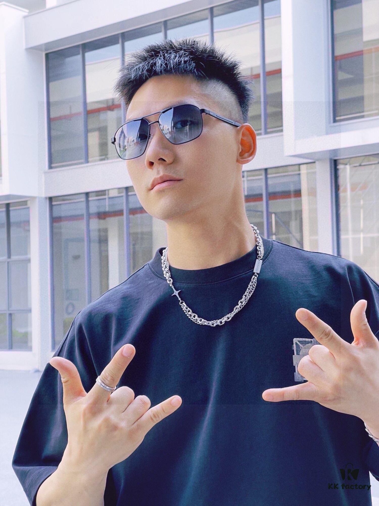 New Arrival 💥 Brand: Cartier Original Quality Unisex Polarized Sunglasses 🕶️