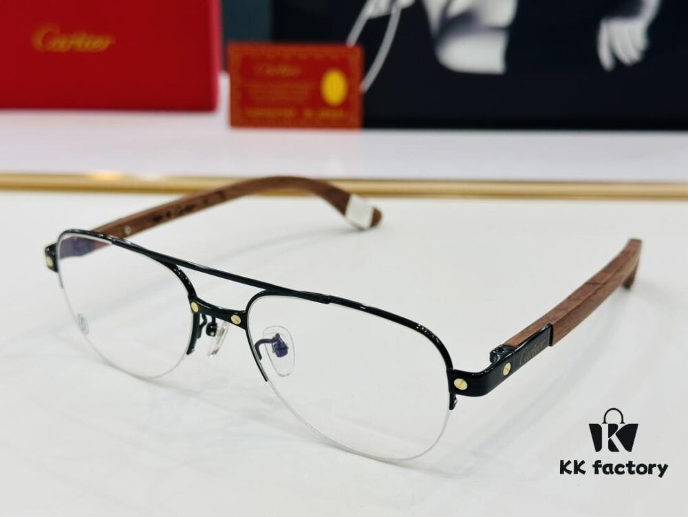 Cartier CT03162O Size 53□18-140 Men's Sunglasses, Universal Frame Shape for All Face Types, Comfortable Fit, Temple with Wooden Design, Suitable for Prescription Lenses