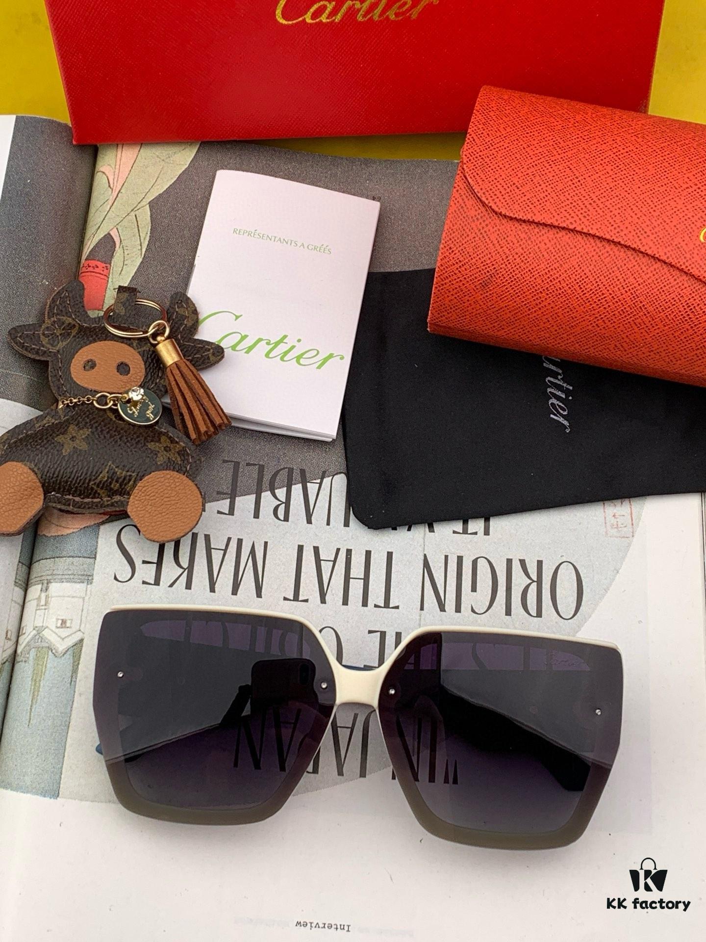 Cartier 2024 New Women's Sunglasses, Elegant and Stylish, Classic Frame Design