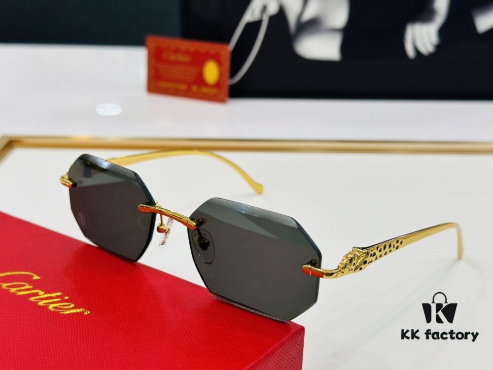 Cartier CT0524S Size: 56□17-130 Fashion Casual Sunglasses