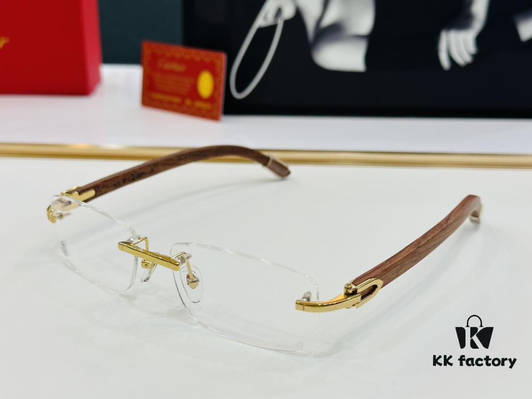 Cartier CT352401 Unisex Sunglasses, Size 54 □ 18-140, Suitable for All Face Shapes, Comfortable Fit, Compatible with Prescription Lenses, Wooden Temples