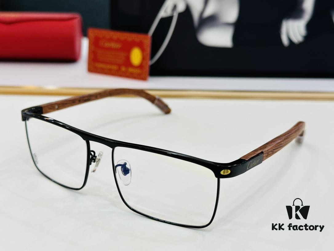 Cartier CT458312O Unisex Sunglasses, Size 54-18-140, Wooden Temples, Stylish and Comfortable Fit, Suitable for All Face Shapes