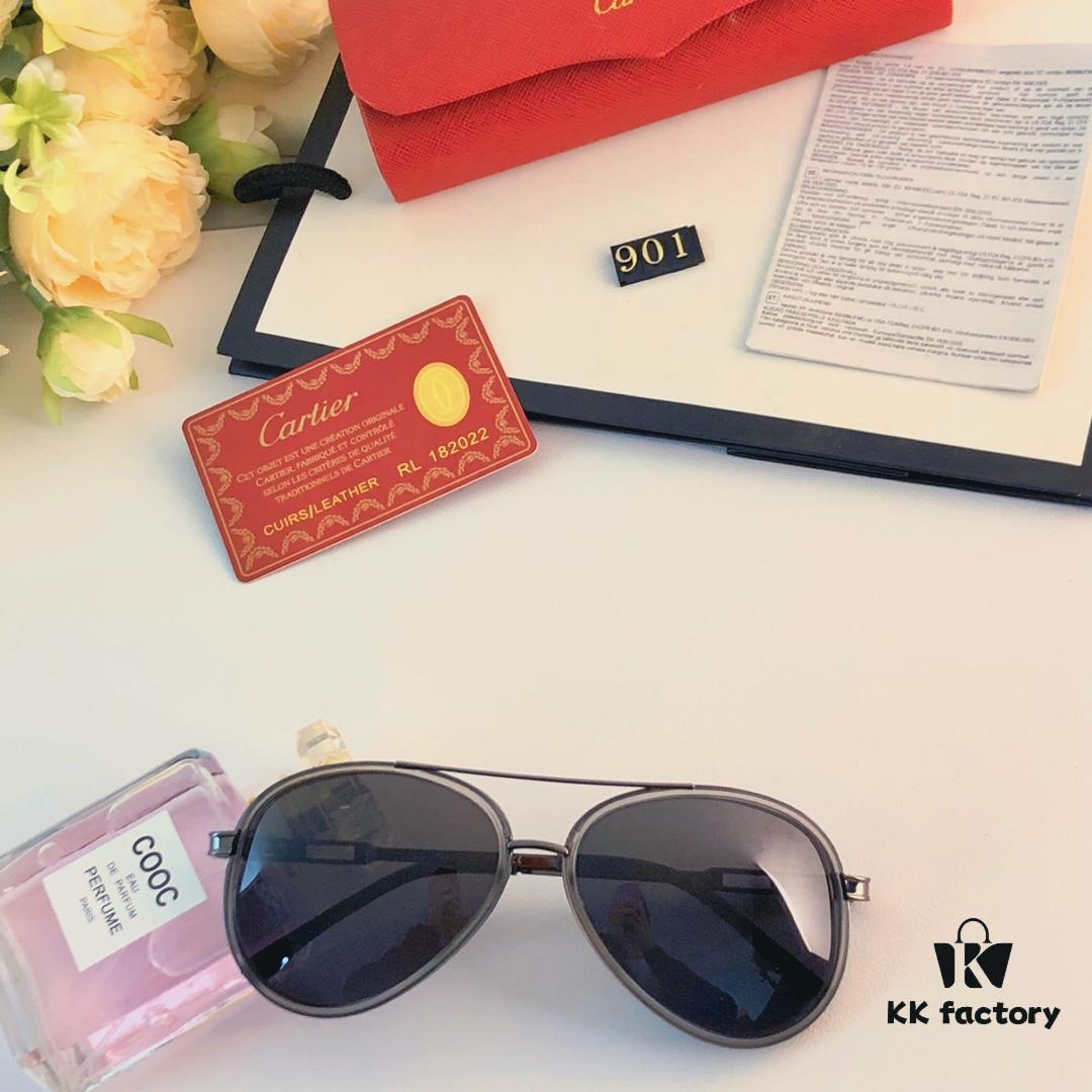 Cartier Minimalist Oversized Aviator Sunglasses, Fashionable Unisex Beach Shades