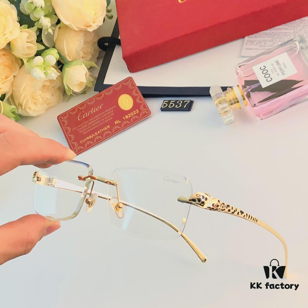 Cartier Panther Decorated Frameless Square Sunglasses for Women, Retro Metal Stylish Unisex Sunglasses, Trendy Street Snap Eyewear