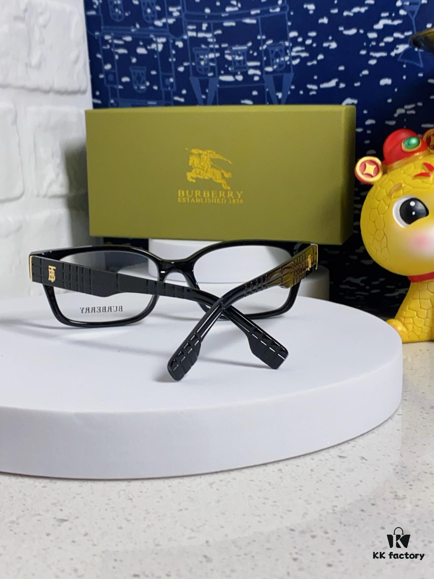 Burberry 2025 New Arrival High-Aesthetic Women's Eyeglass Frame, Large Frame Prescription-Compatible, Blue Light Blocking, Non-Powered Glasses for Daily Wear, Slimming Effect