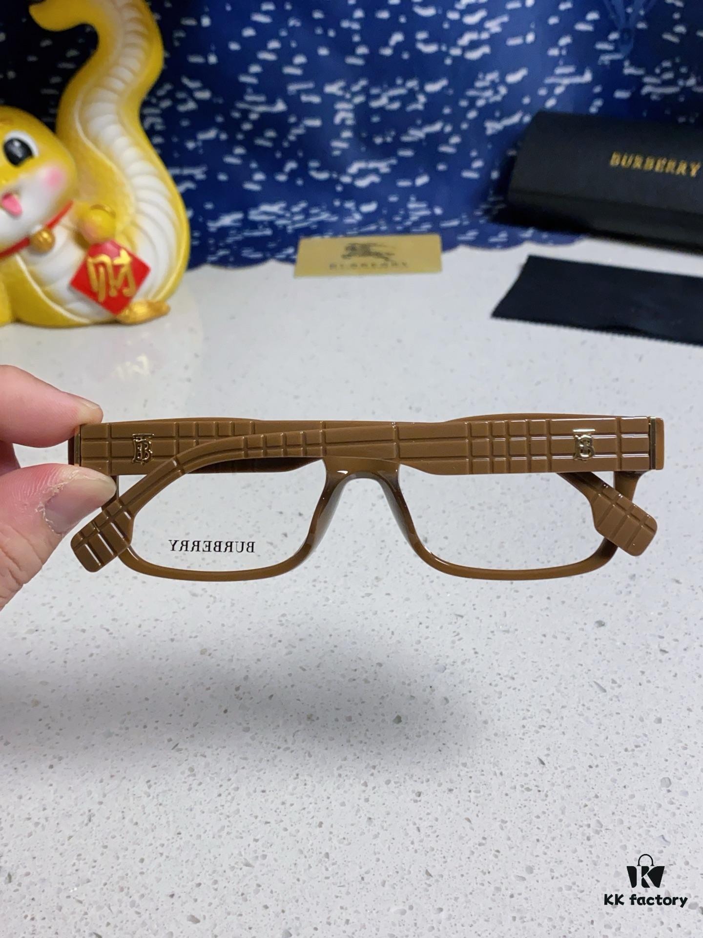 Burberry 2025 New Arrival High-Aesthetic Eyeglass Frame for Women, Large Frame Prescription-Compatible Clear Lens Glasses, Blue Light Blocking, Non-Powered Frame, Slimming Effect, Everyday Wear