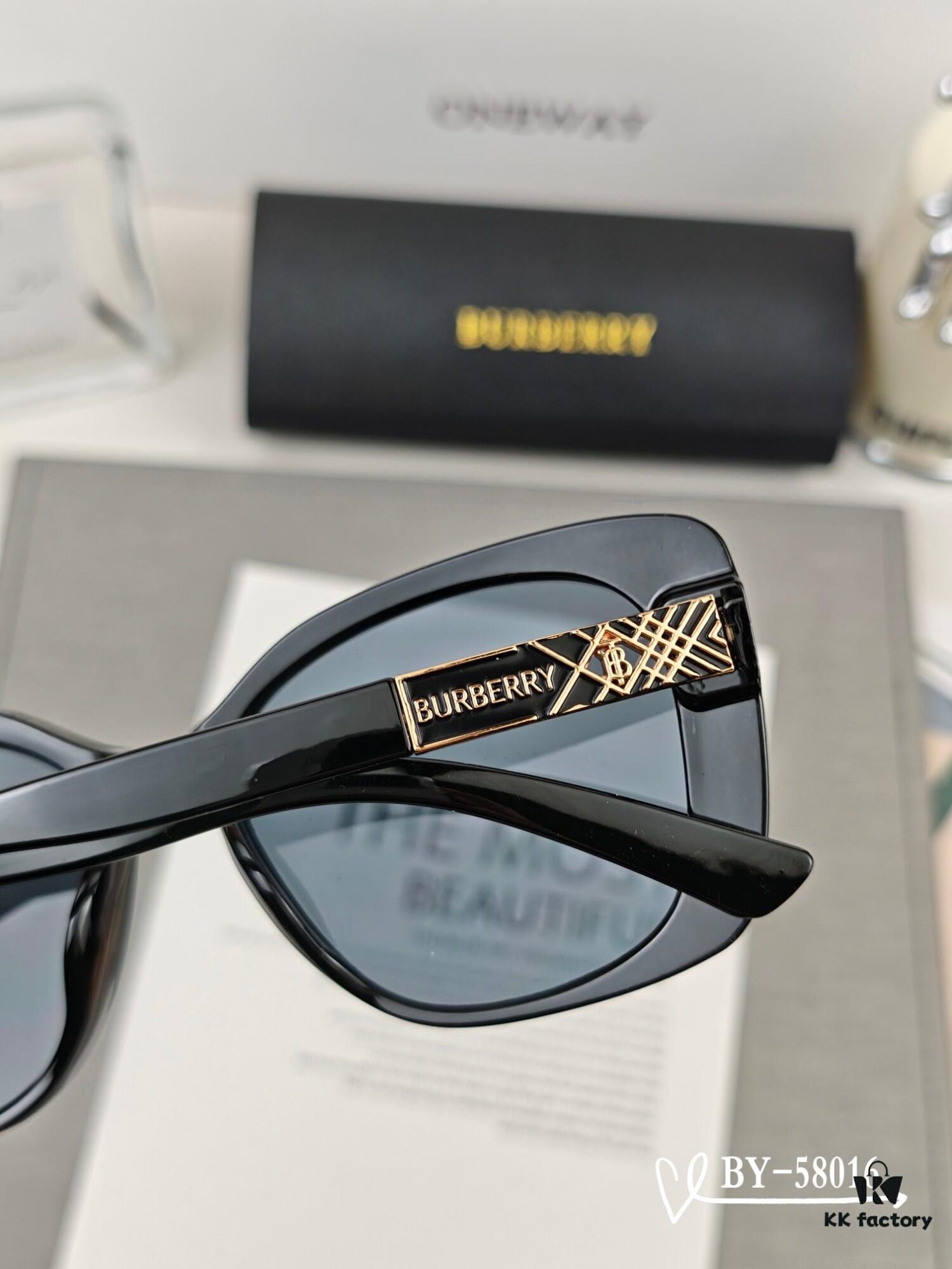 Burberry - Polaroid Resin Polarized Sunglasses with TR Frame, Lightweight and Comfortable, Size 61-15-150, Fashionable Star-Style Sunglasses for Travel and Daily Wear
