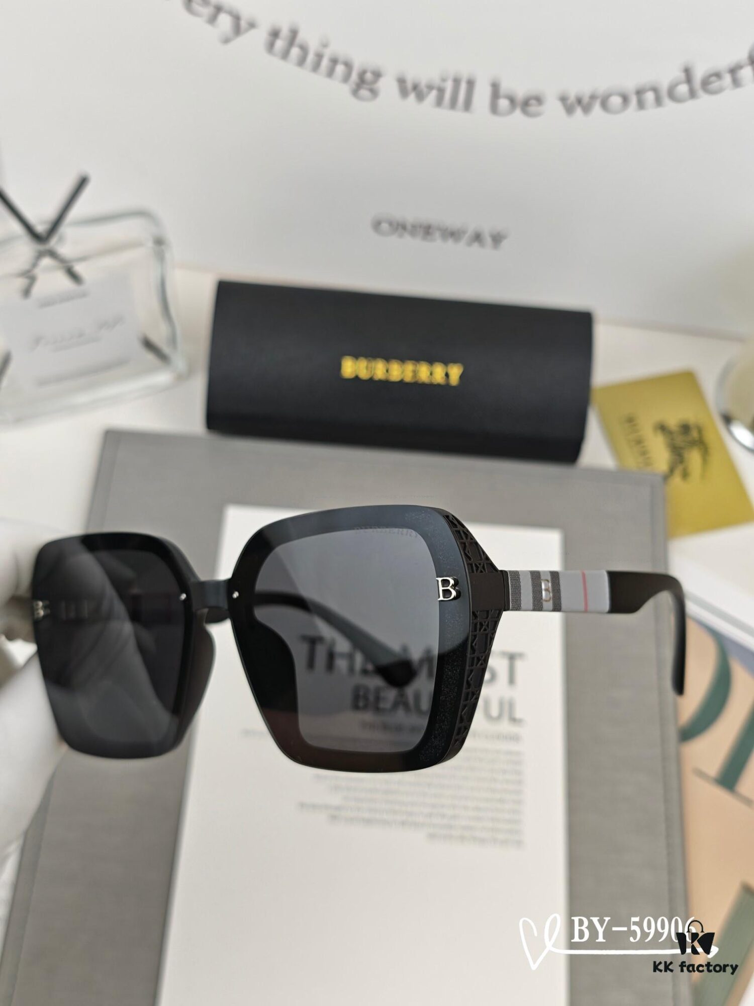 Burberry - New Arrival Sunglasses, Celebrity Style with Polarized Lenses, Lightweight TR Frame for Comfortable Wear