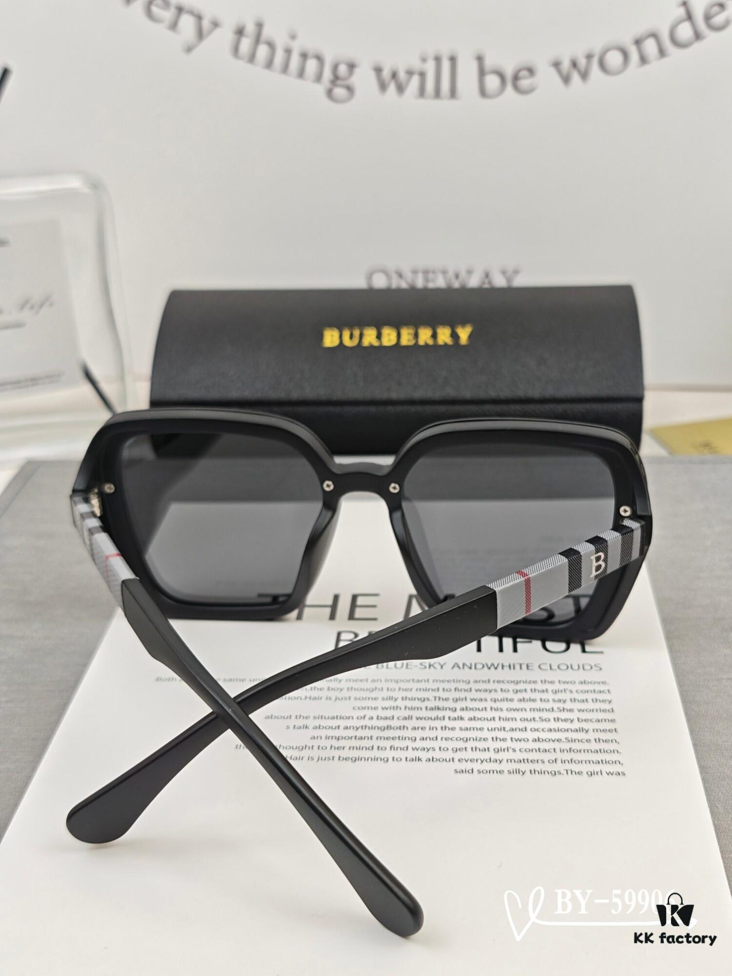 Burberry - New Arrival Sunglasses, Celebrity Style with Polarized Lenses, Lightweight TR Frame for Comfortable Wear