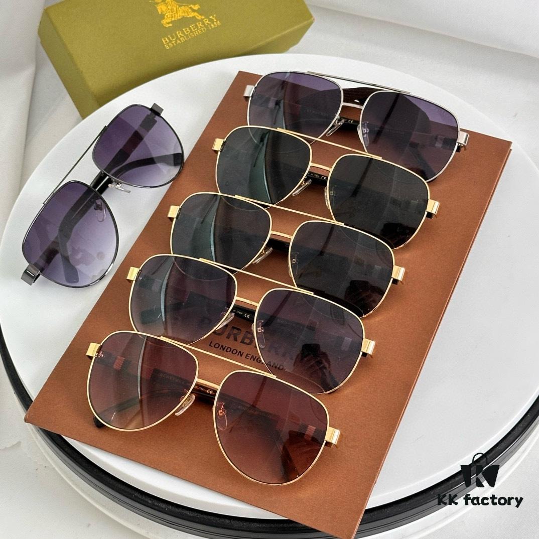 Burberry BE4211 Men's Aviator Sunglasses, Pattern Design, Size 60□15-140