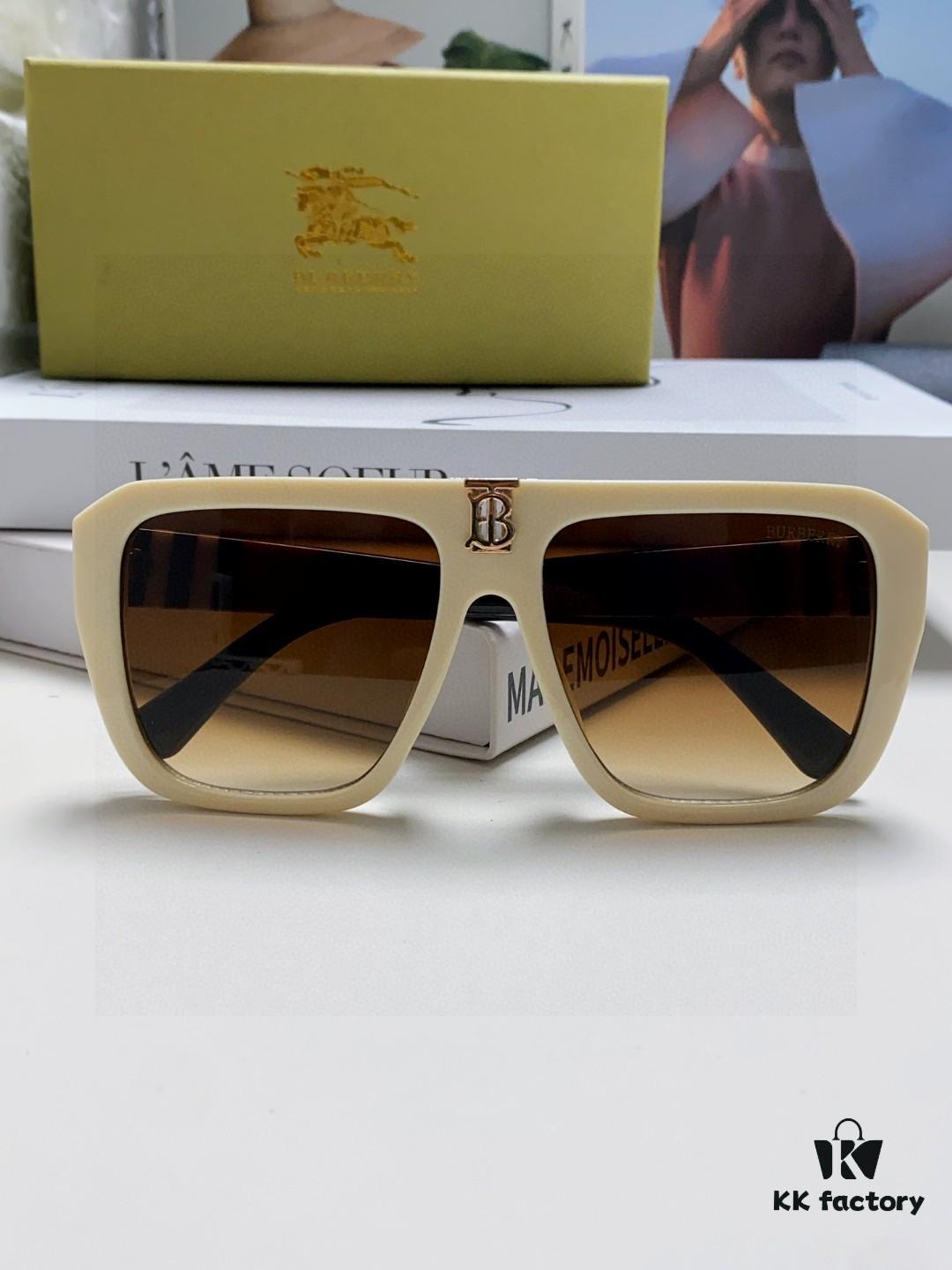 Burberry 2024 Influencer Favorite Unisex Fashion Sunglasses, Large-Frame UV Protection Sun Glasses for Women, Stylish Driving Shades