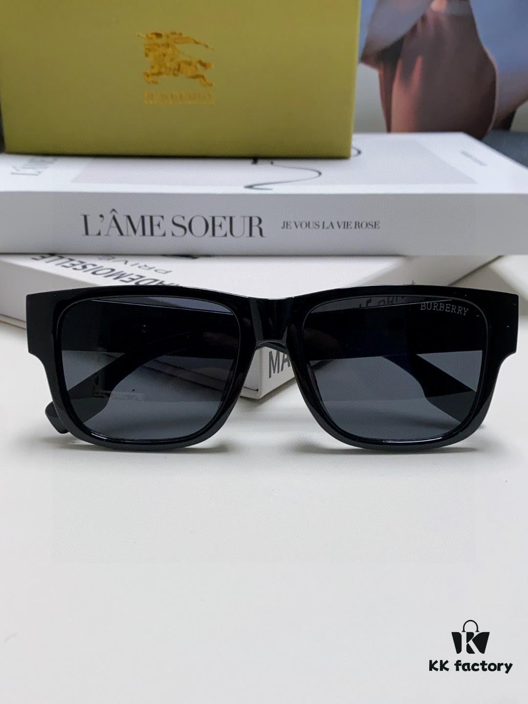 🆕 BURBERRY Burberry Shopping Cart Mirror Leg Logo Has Become the Most Popular Fashion Element Nowadays