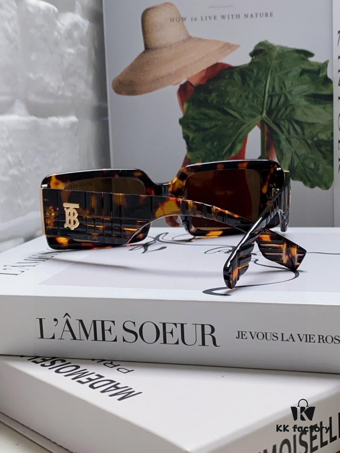 Burberry 2024 New Arrival Retro Stylish Avant-Garde Sunglasses, High-Quality Unisex Square Frame Fashion Sun Glasses