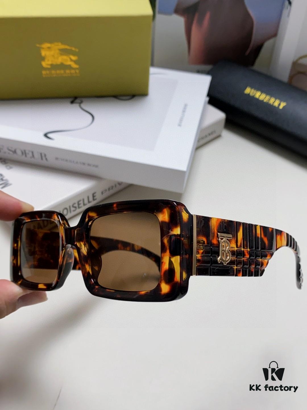 Burberry 2024 New Arrival Retro Stylish Avant-Garde Sunglasses, High-Quality Unisex Square Frame Fashion Sun Glasses