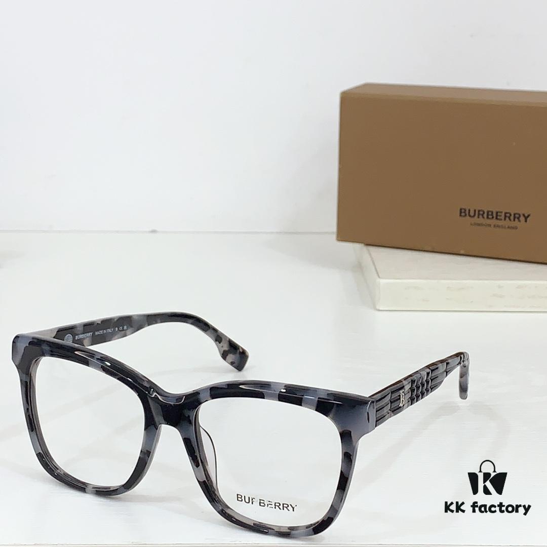 90 Burberry B2362 Sunglasses