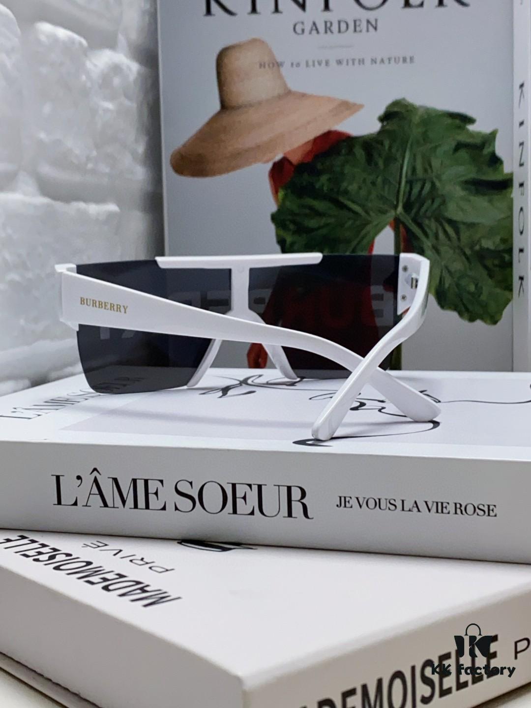 New Arrival Burberry Letter Print Sunglasses BE4291