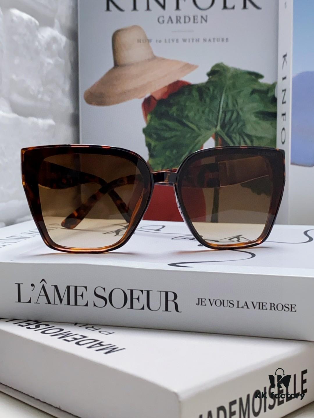 BURBERRY 2024 New Arrival European and American Fashion Sunglasses, Men's and Women's Trendy Oversized Sun Glasses for Street Photography