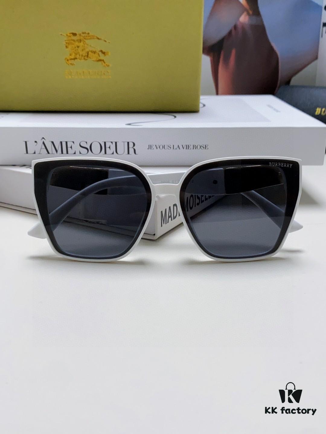 BURBERRY 2024 New Arrival European and American Fashion Sunglasses, Trendy Unisex Oversized Shades for Street Photography