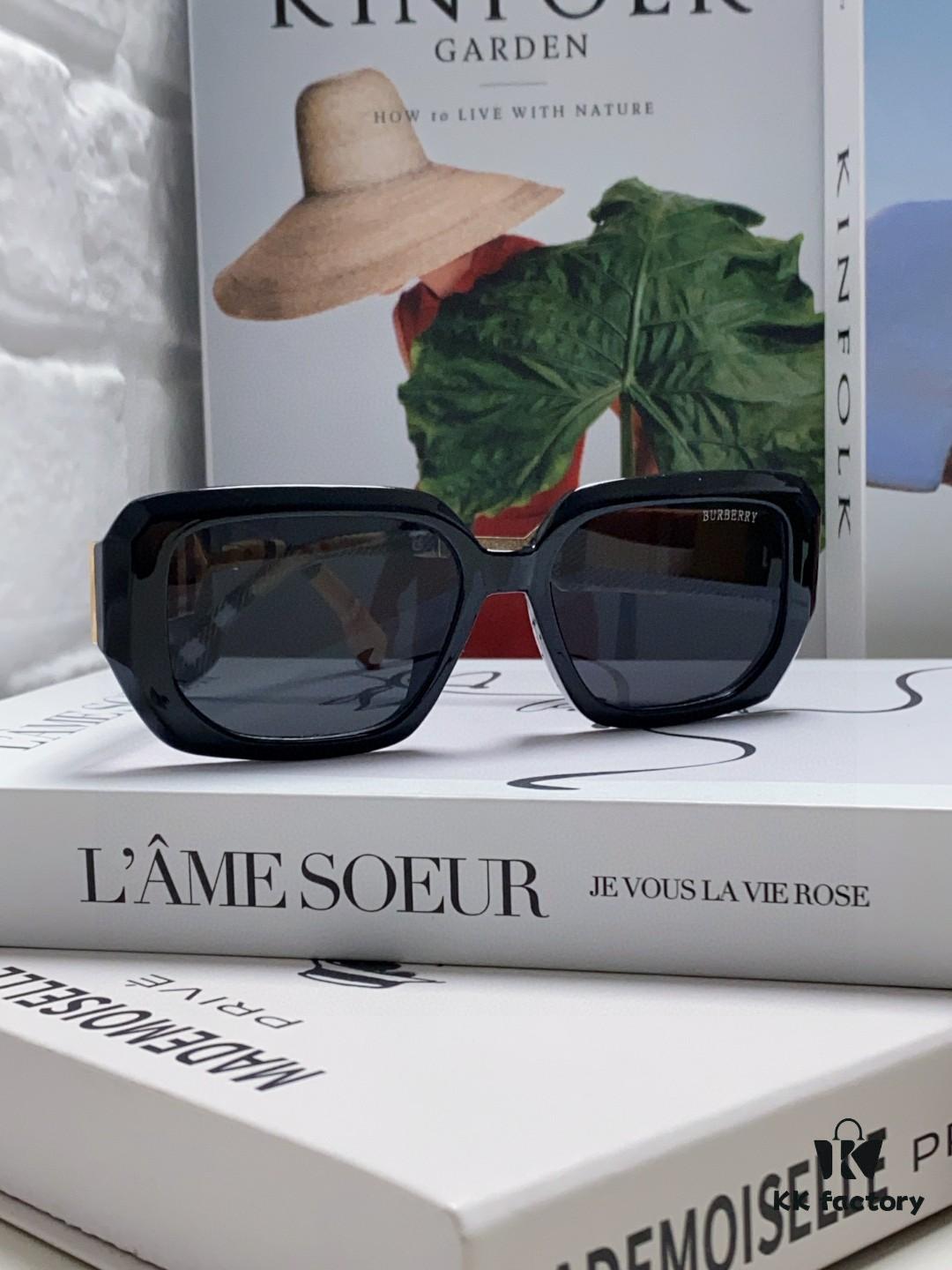 Burberry 2024 New Flat-Frame Sunglasses Unisex, Stylish and Versatile Sun Protection Eyewear for Men and Women