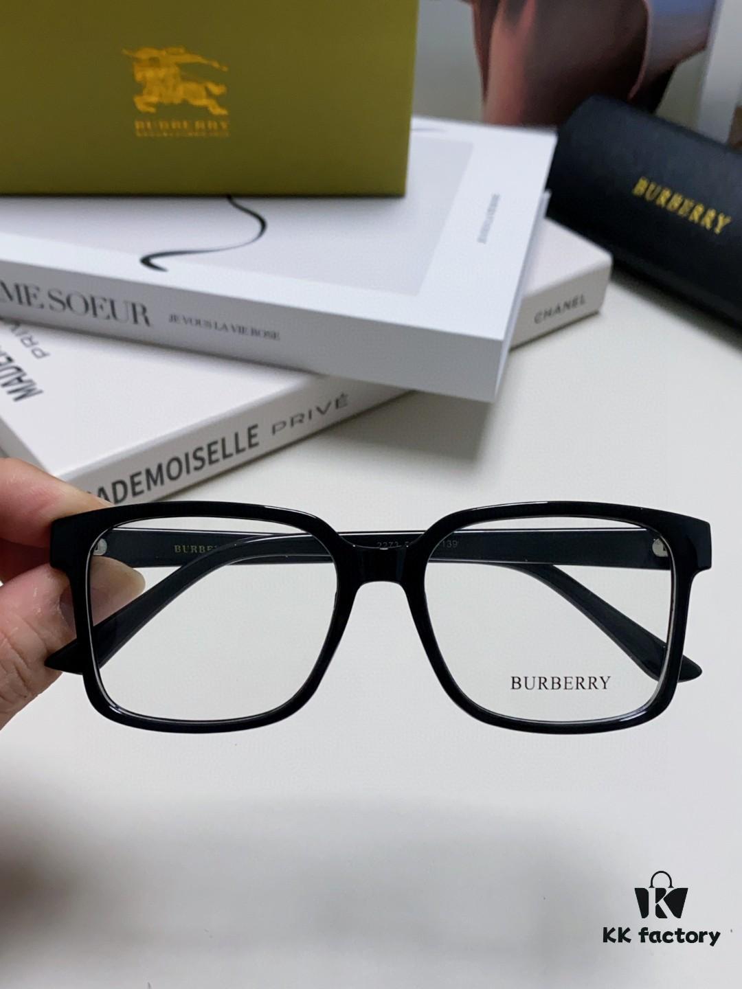 Burberry 2024 New Arrival Eyeglass Frame Korean Fashion Oversized Myopia Glasses Lightweight Popular Unisex Optical Frame Suitable for Daily Wear