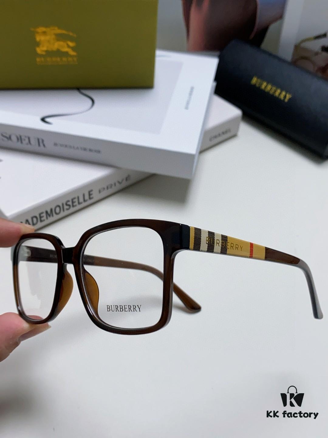 Burberry 2024 New Arrival Eyeglass Frame Korean Style Trendy Oversized Prescription Glasses Lightweight Unisex Optical Frames Suitable for Daily Wear