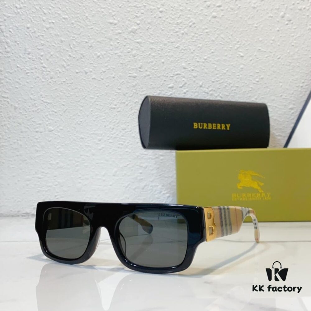 115 BURBERRY BE4387 Sunglasses