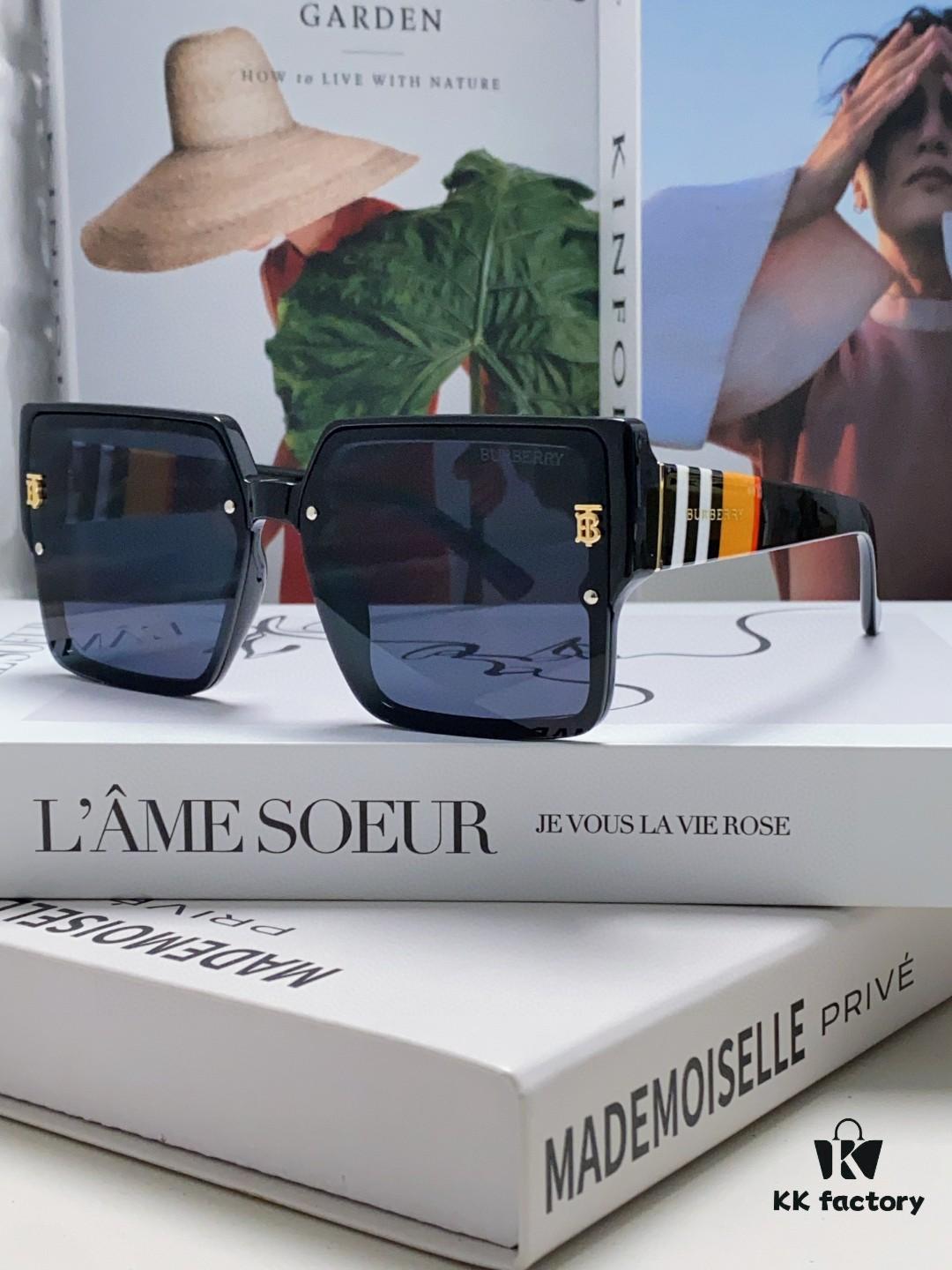 Burberry 2024 New Arrival Women's Sunglasses, Trendy Oversized Frame for Large Faces, Slimming UV-Protective Sunglasses with Premium Aesthetic, Instagram-Worthy Ladies' Eyewear