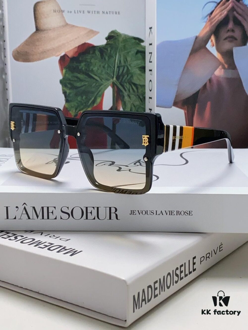 Burberry 2024 New Arrival Women's Sunglasses, Trendy Oversized Frame for Large Faces, Slimming UV-Protective Sunglasses with Premium Aesthetic, Instagram-Worthy Ladies' Eyewear