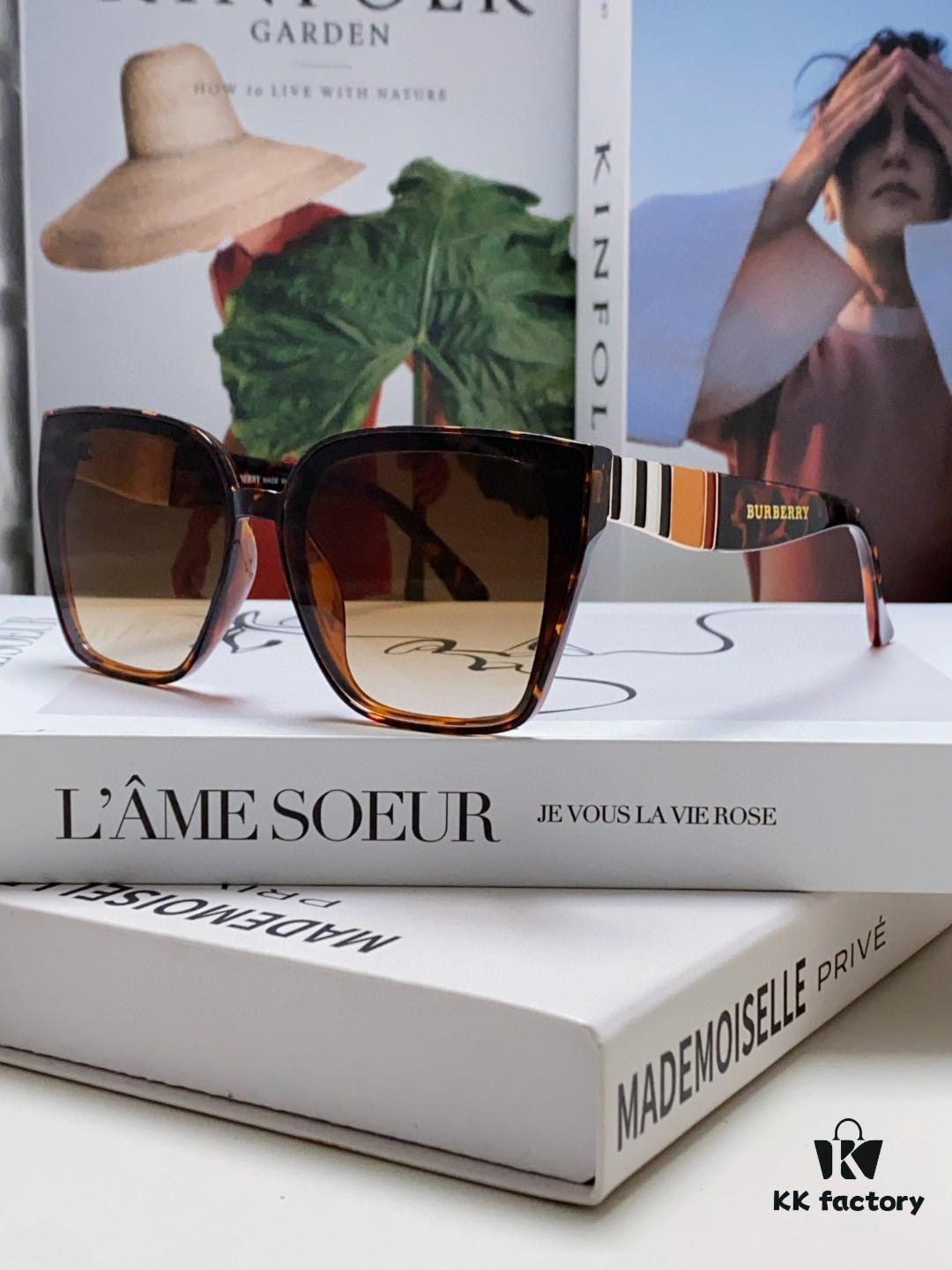 BURBERRY 2024 New Arrival European and American Fashion Sunglasses, Trendy Unisex Oversized Shades for Street Photography