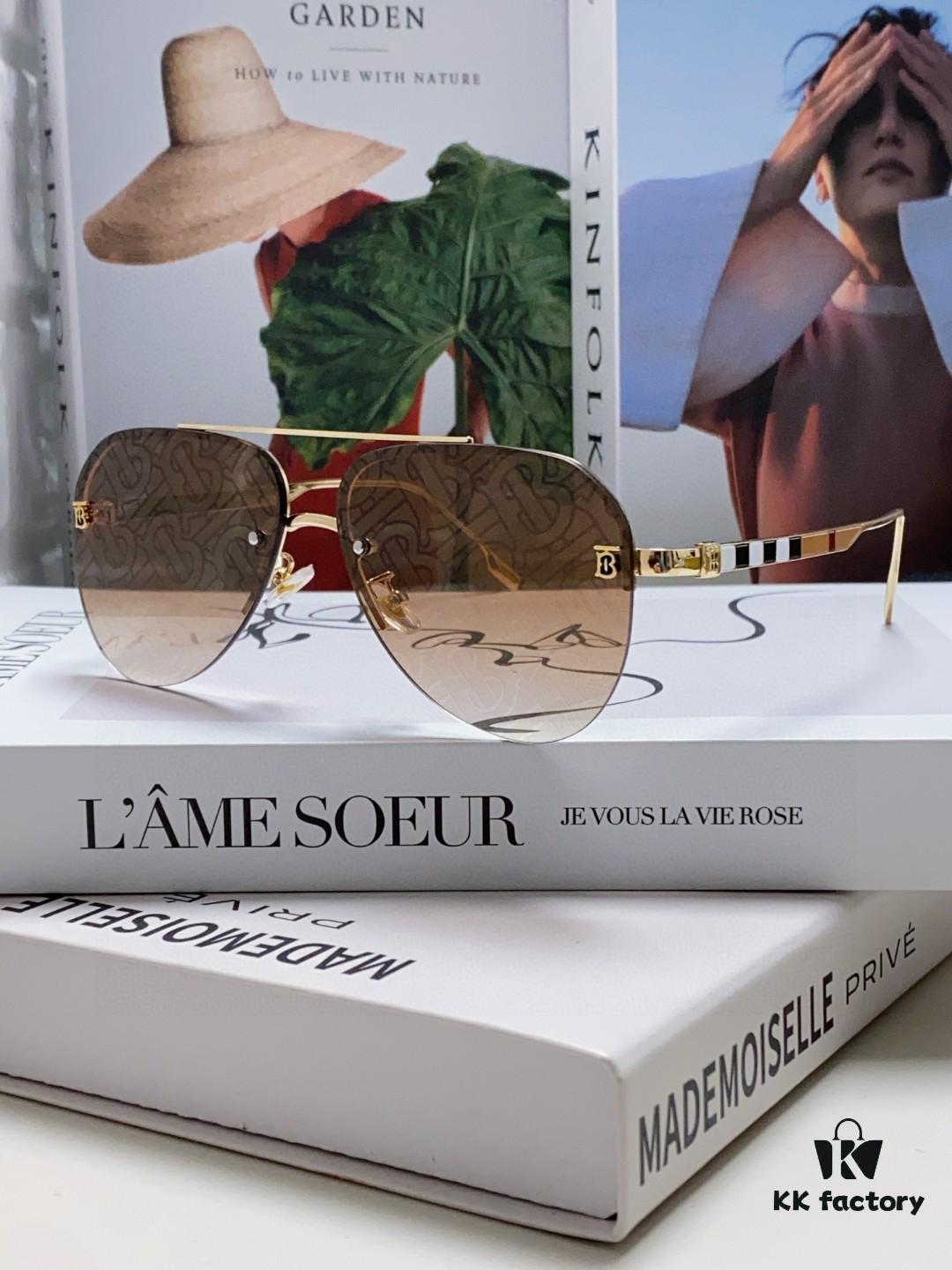 Burberry Round-frame New One-piece Driving Sunglasses, Must-have Style for Travel, Popularized by Multiple Celebrities, Unisex Aviator Sunglasses