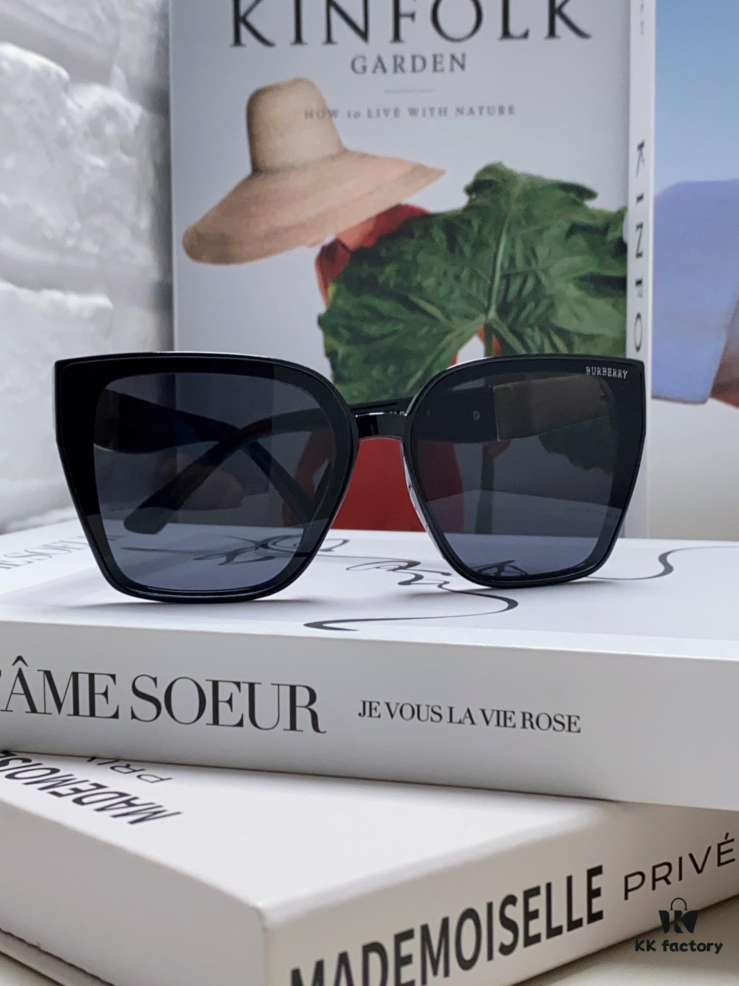 BURBERRY 2024 New Arrival European and American Fashion Sunglasses, Trendy Unisex Street Style Shades