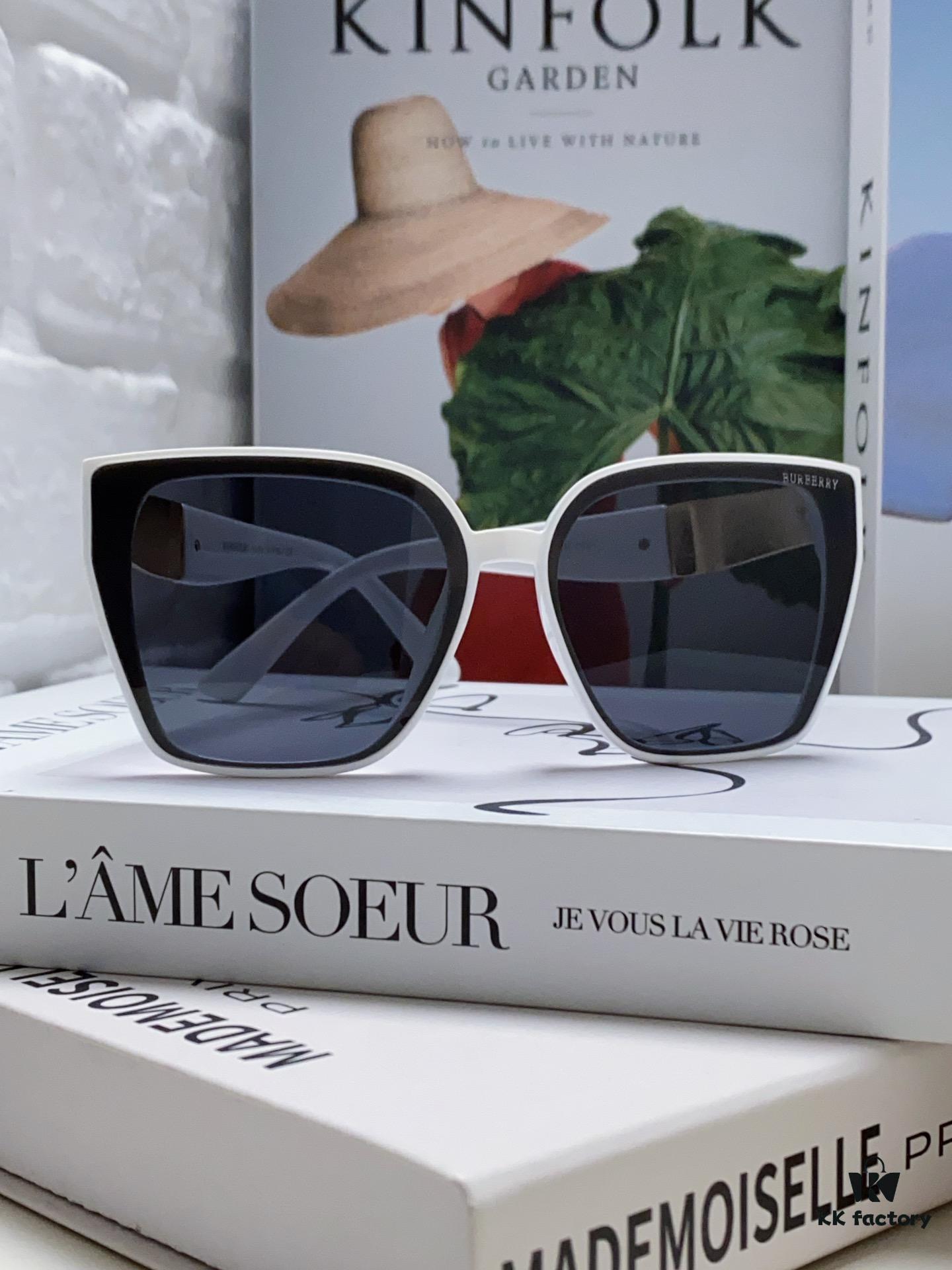 BURBERRY 2024 New Arrival European and American Fashion Sunglasses, Trendy Unisex Streetwear Shades