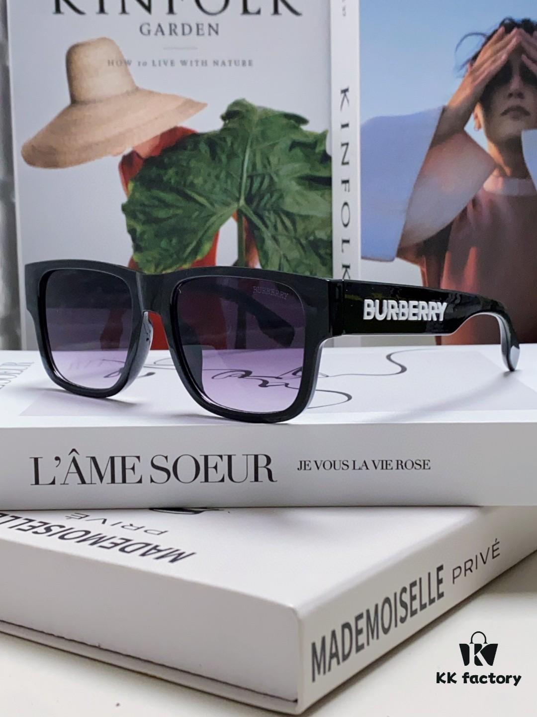 NEW BURBERRY Burberry