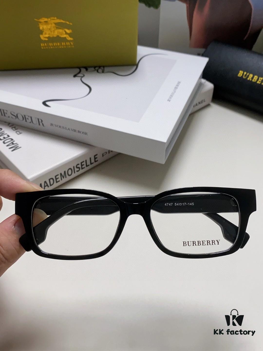 Burberry 2024 New Arrival High-Beauty Eyeglass Frame for Women, Large Frame Prescription-Compatible, Slimming Blue-Light Blocking Optical Glasses, Non-Powered Sunglasses