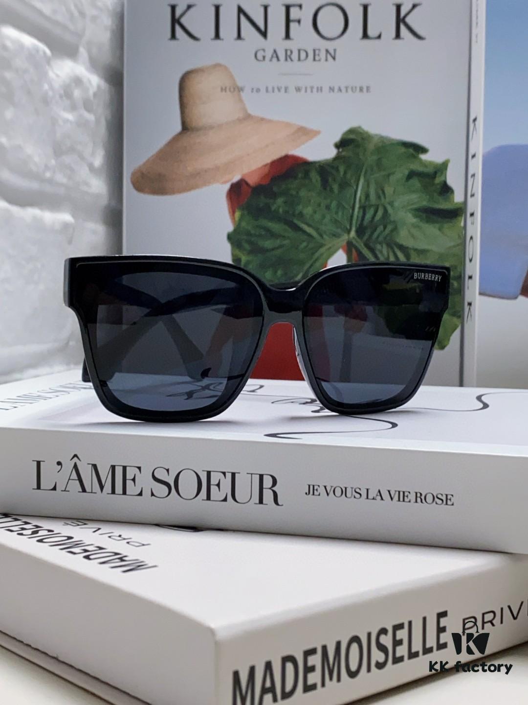 Burberry 2024 New Arrival Men's UV Protection Polarized Sunglasses, Black Frame Classic Equestrian Design Unisex Fashion Sun Glasses for Driving