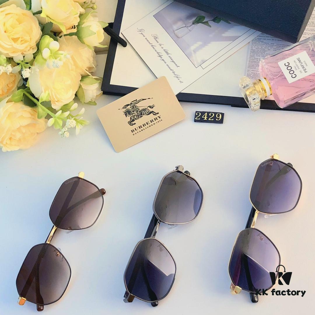 Burberry Metal Frame Sunglasses Unisex Small Frame UV Protection for Summer Beach Travel Driving Stylish High-End Eyewear