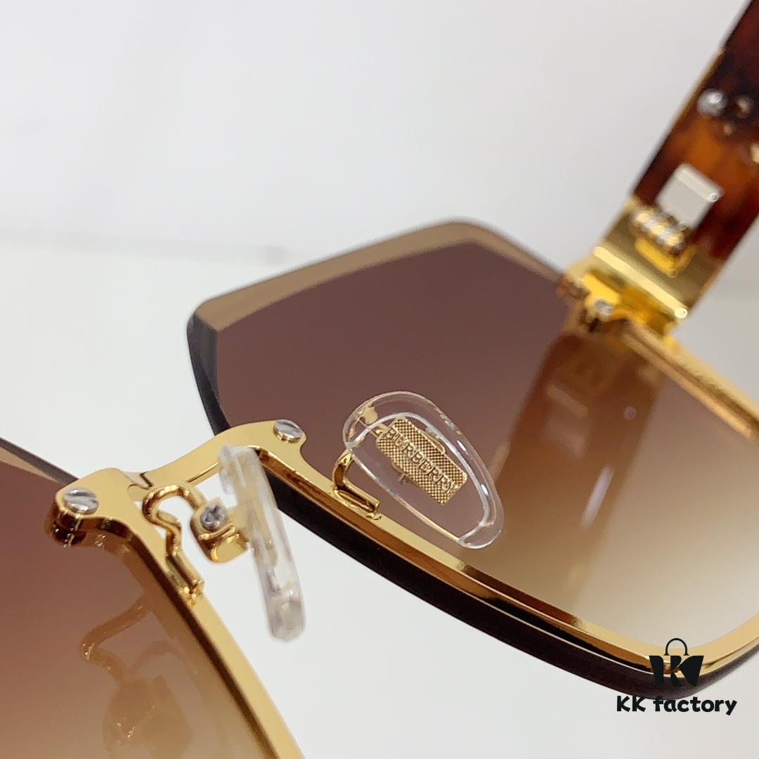140 BURBERRY BE6009 Sunglasses