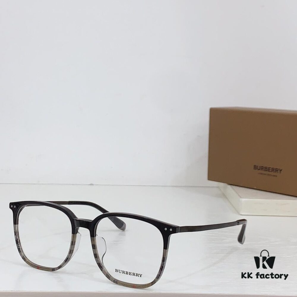 BURBERRY Sunglasses Model CH8004 Size 54-18-148