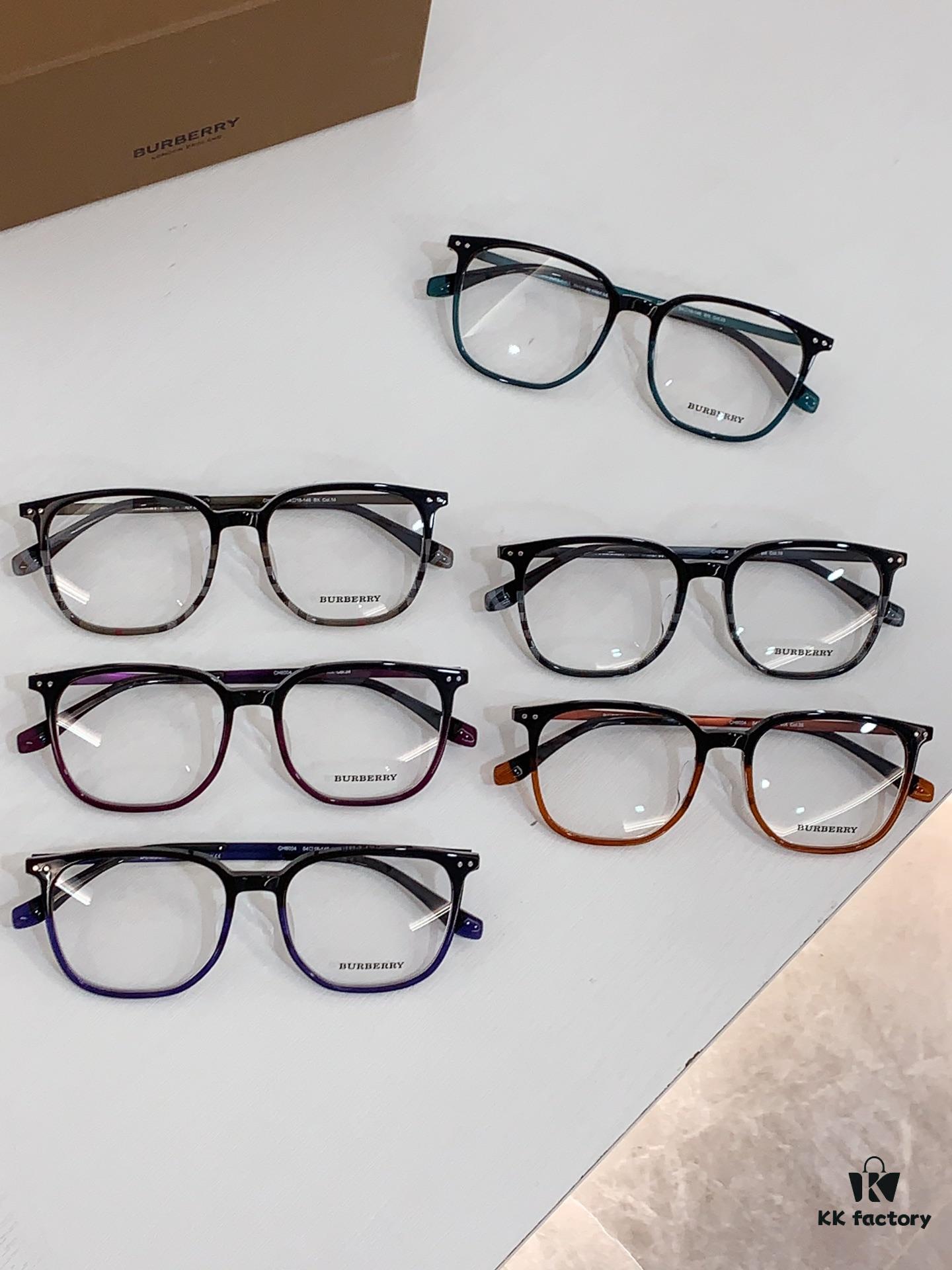 BURBERRY Sunglasses Model CH8004 Size 54-18-148