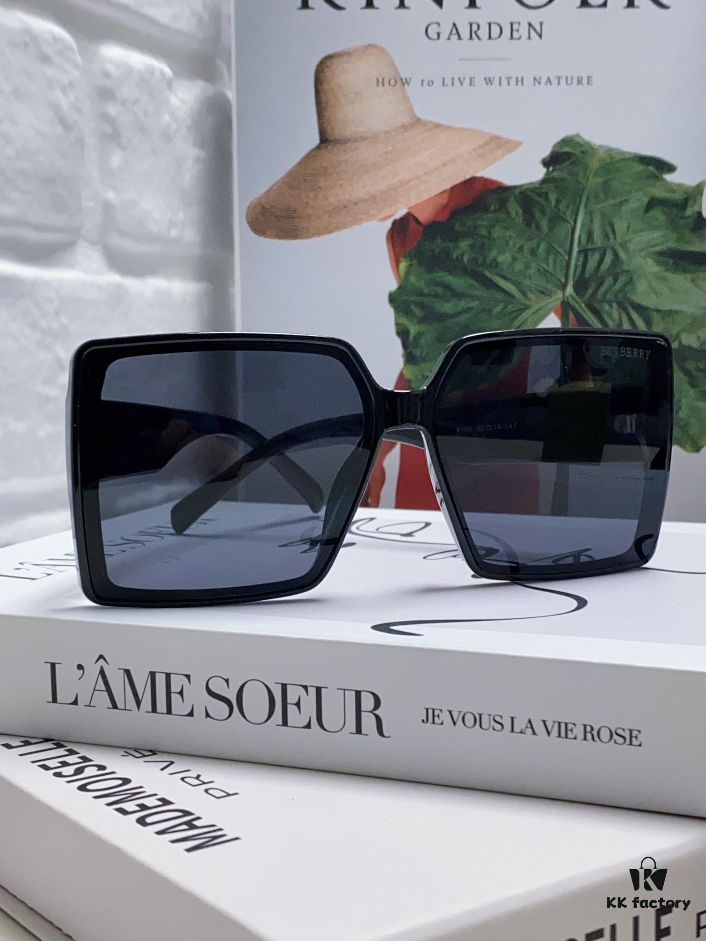 Burberry 2024 New Arrival Polarized Sunglasses for Women, Oversized Frame Flattering Face Shape, Sun Protection Shades Suitable for Round Faces, Driving Glasses