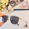 Burberry European and American Fashion Dual-Bridge Metal Men's Sunglasses, Trendy Pilot Shades for Street Photography and Driving
